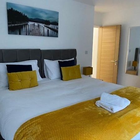 Marie'S Serviced Apartments- 2 Bedroom City Stay เบดฟอร์ด ภายนอก รูปภาพ