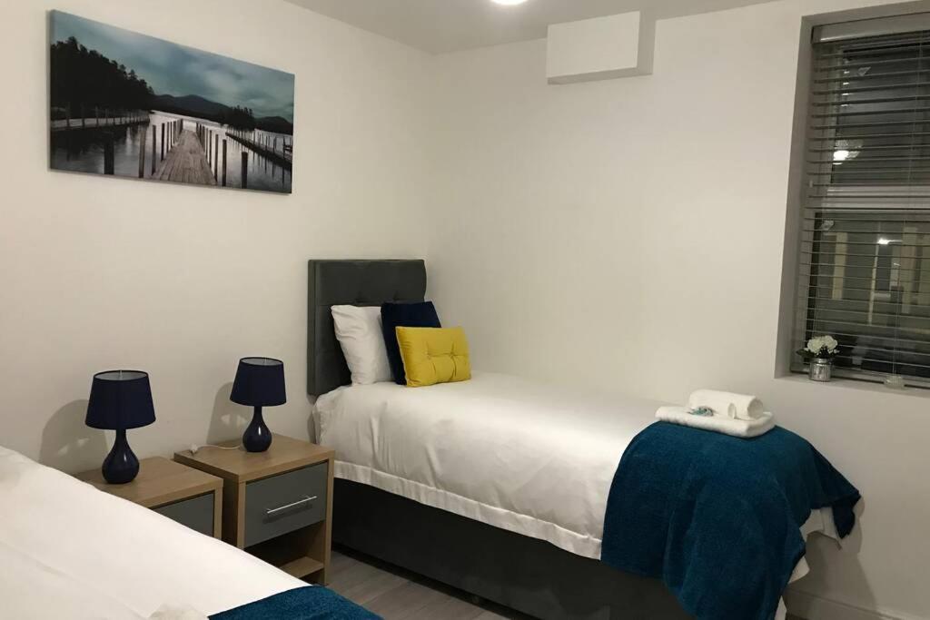 Marie'S Serviced Apartments- 2 Bedroom City Stay เบดฟอร์ด ภายนอก รูปภาพ